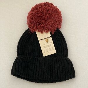 QUAGGA Green Label Jumbo Pom Beanie